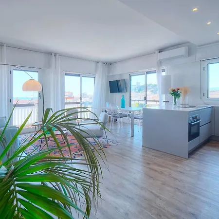 Downtown 2br With Ac & Terrace W Sea View - Benakey Apartment Cannes